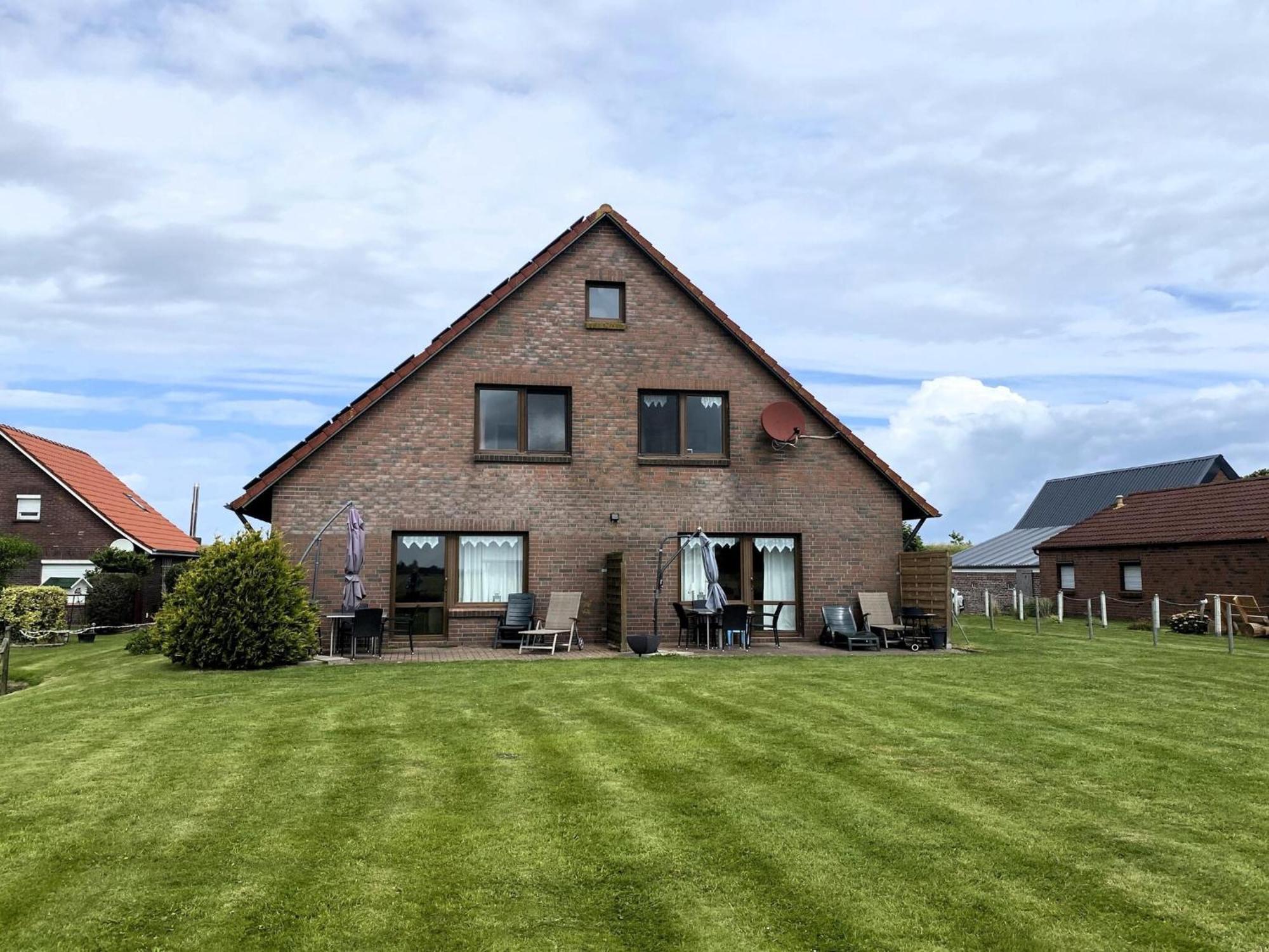 Spacious Apartments With Private Terrace Near The North Sea Dike Neßmersiel Bagian luar foto